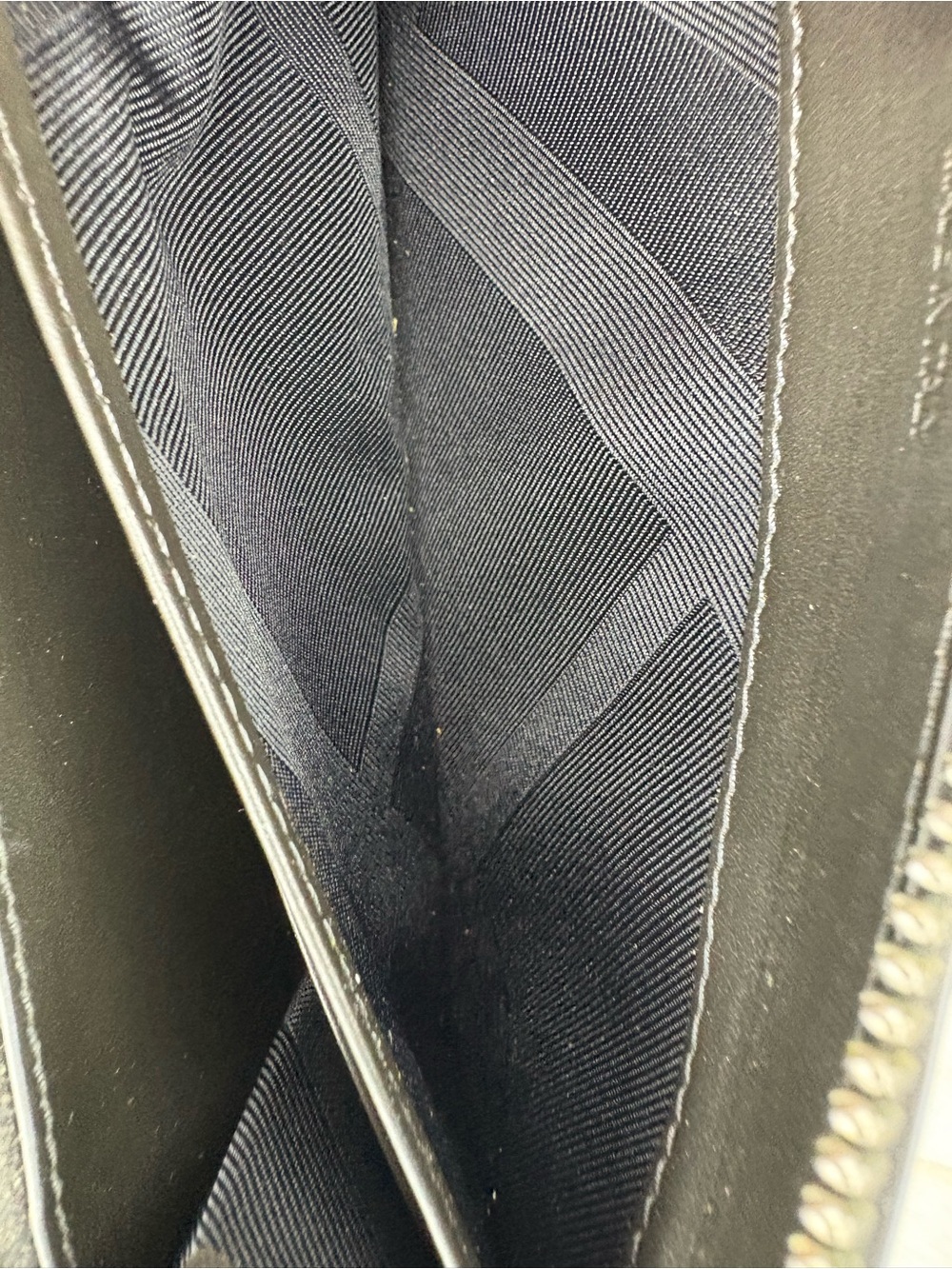 Burberry Saffiano Leather Long Zip Wallet w COA - Picture 14 of 16